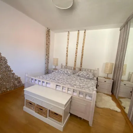 Дом отдыха 69 *